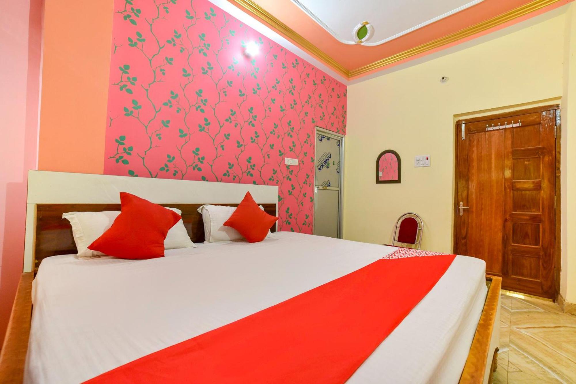 Oyo Flagship Ashoka Guest House Bihta Eksteriør bilde